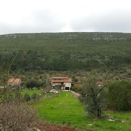 Гостевой дом A Casa Da Serra - Local 3*