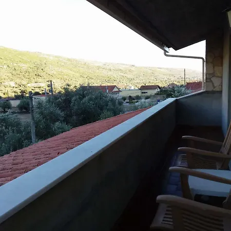 Гостевой дом A Casa Da Serra - Local