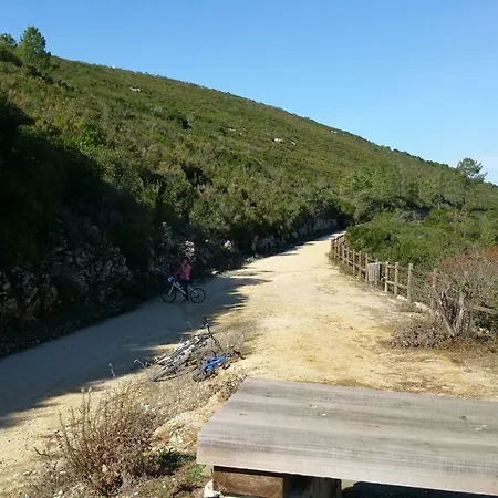 A Casa Da Serra - Local Casal Velho