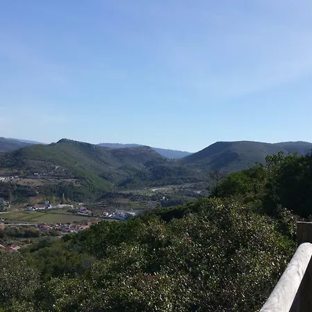 A Casa Da Serra - Local 招待所