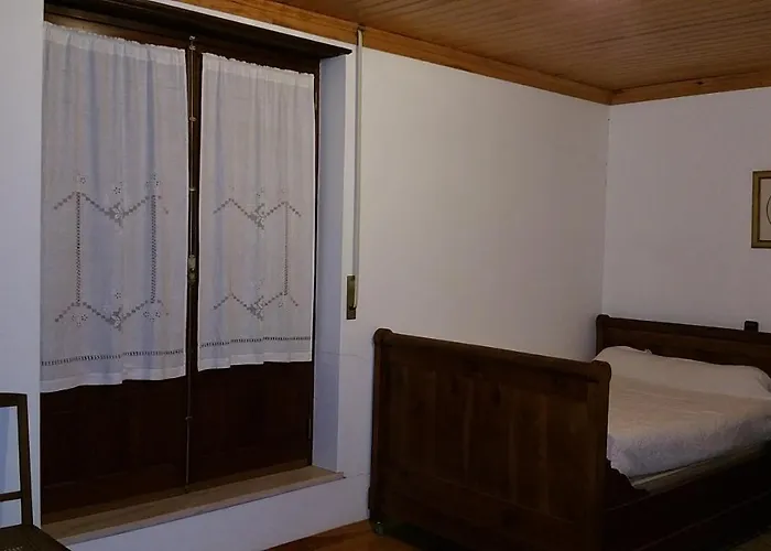 A Casa Da Serra - Local Penzion Casal Velho